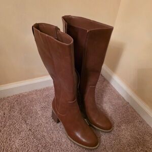 Universal Thread Brown Heeled Boots